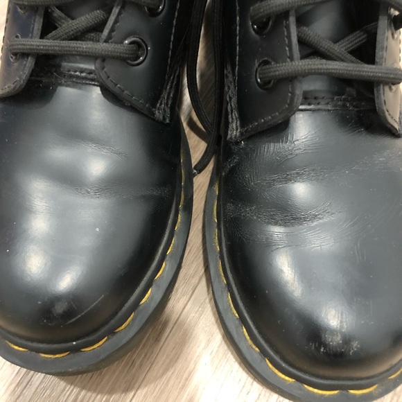 Dr. Martens 1460 Smooth Boots in Black - Picture 8 of 8
